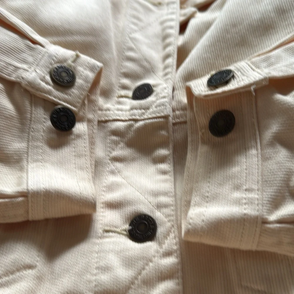 Eddie Bauer Cream‎ Button-Up Jean Jacket 100% cotton Sz LG